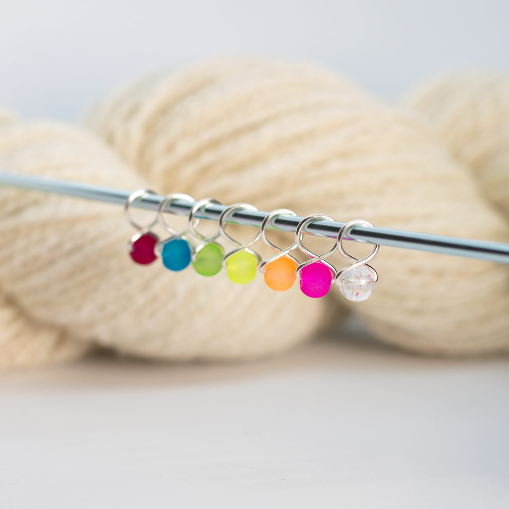 Small Snag-free Stitch Markers : Silver: Lavender
