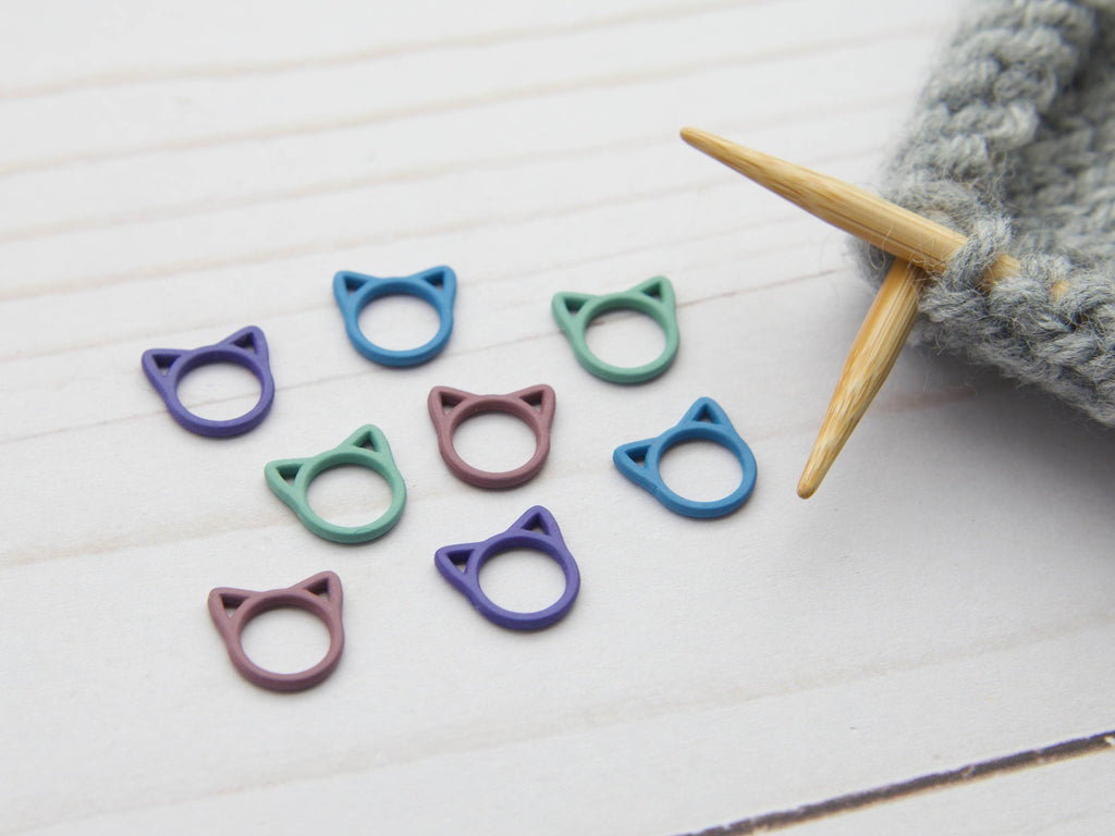 Colorful Cat Closed Ring | Stitch Markers: Colorful Mix