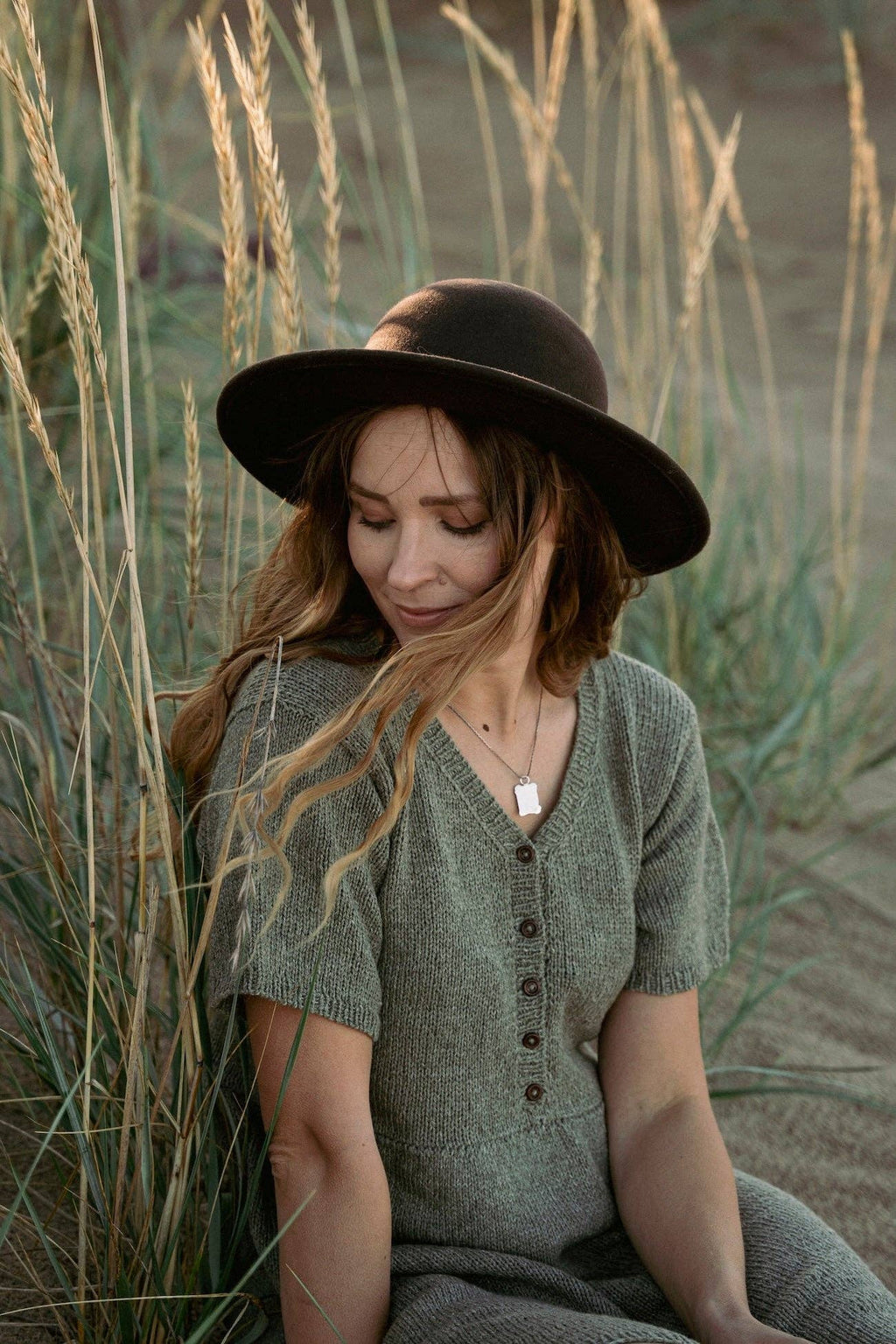 Unfolding Landscapes – 17 Knits for the Road