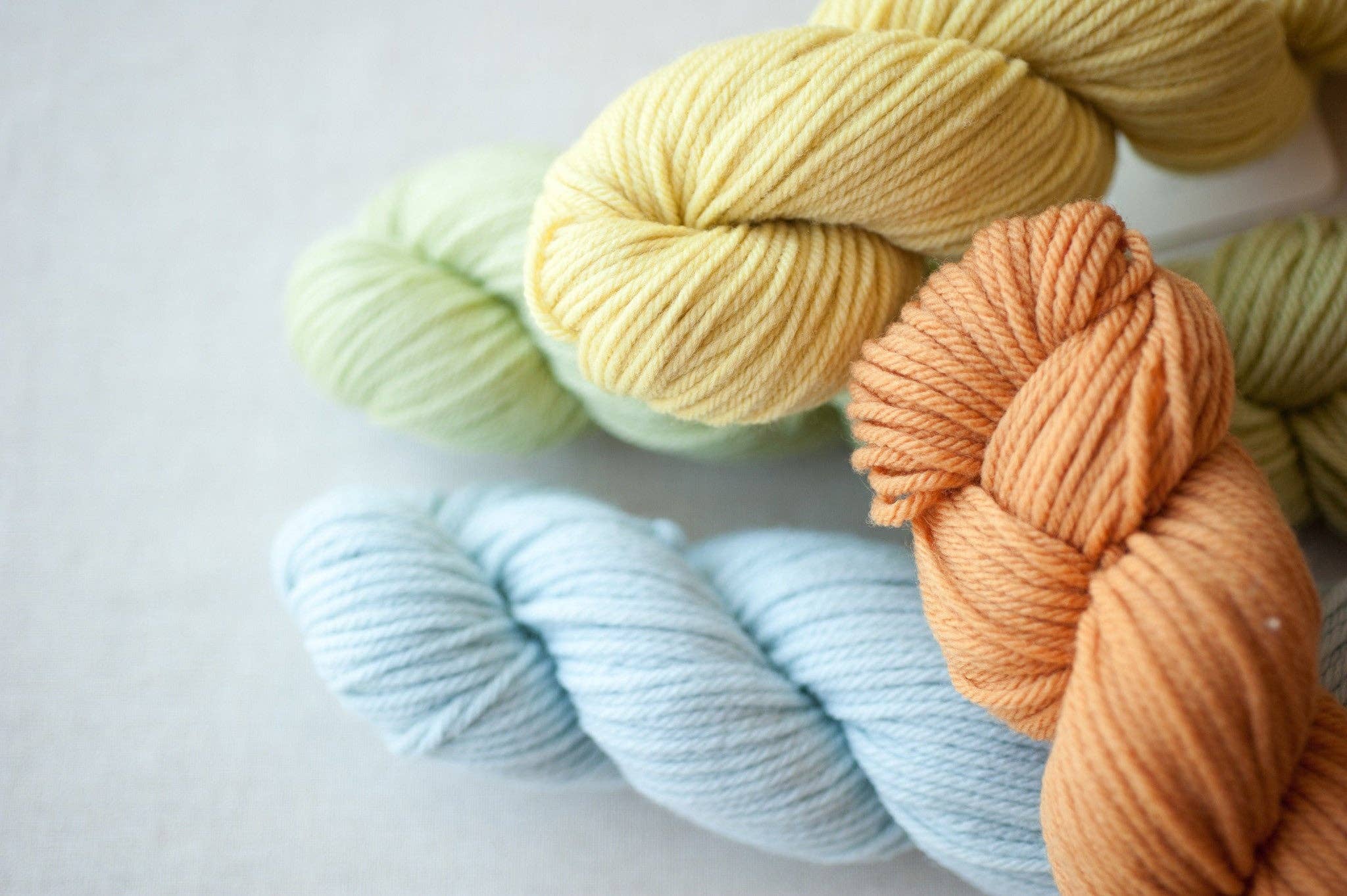 Lark: Carrie's yellow