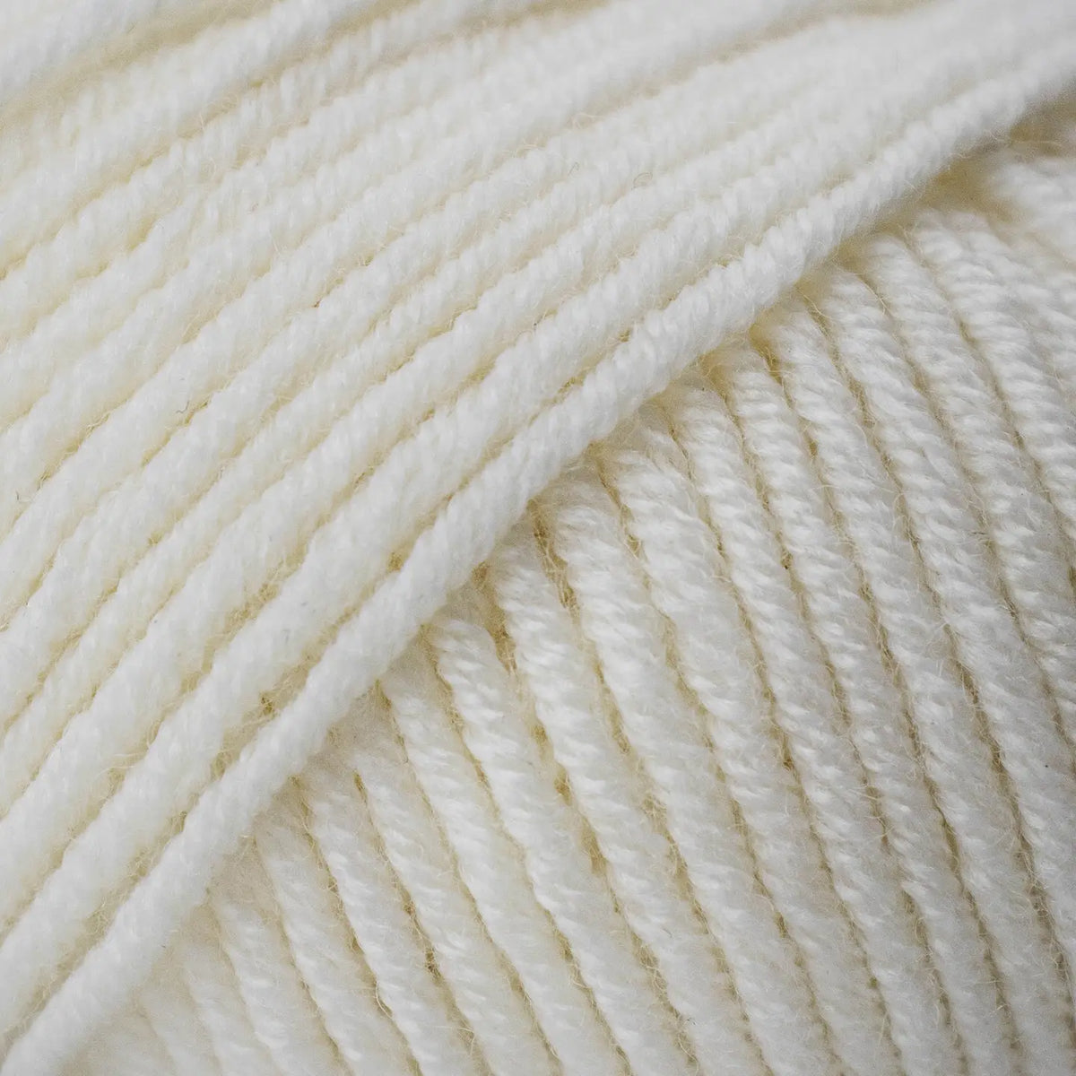 Luca-S Yarns Merino Super-Soft